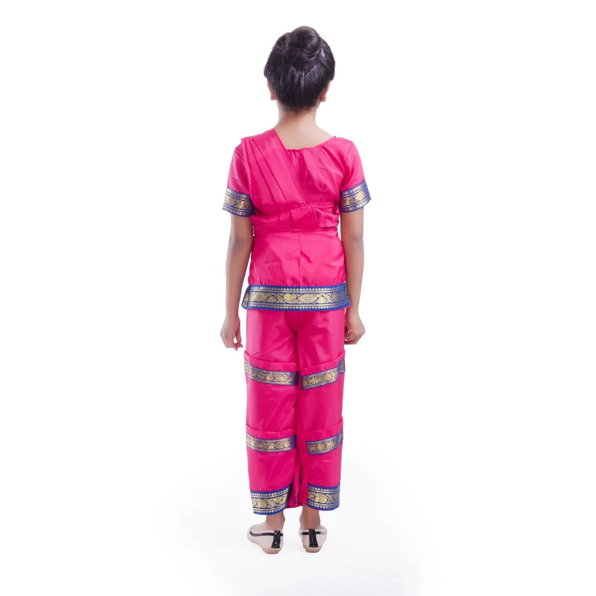Bharatnatyam Costume for Girls with Light Bharatnatyam Jewellery